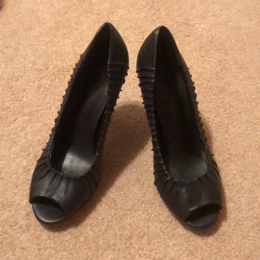 Black heels